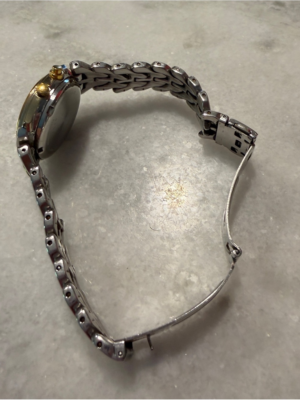 Seiko Two-Tone Silver and Gold Kinetic Bracelet Watch - Picture 2 of 3